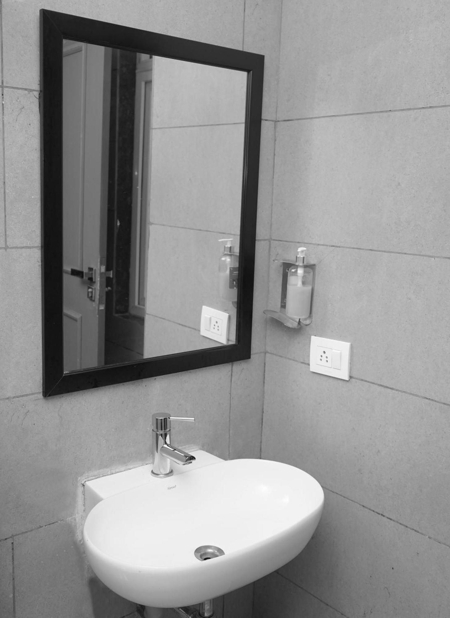 Suites Admiral Delhi Airport New Delhi Luaran gambar